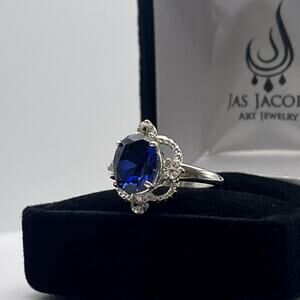Beautiful 3.5ctw Oval Cut Lab Grown Sapphire Ring Size 7